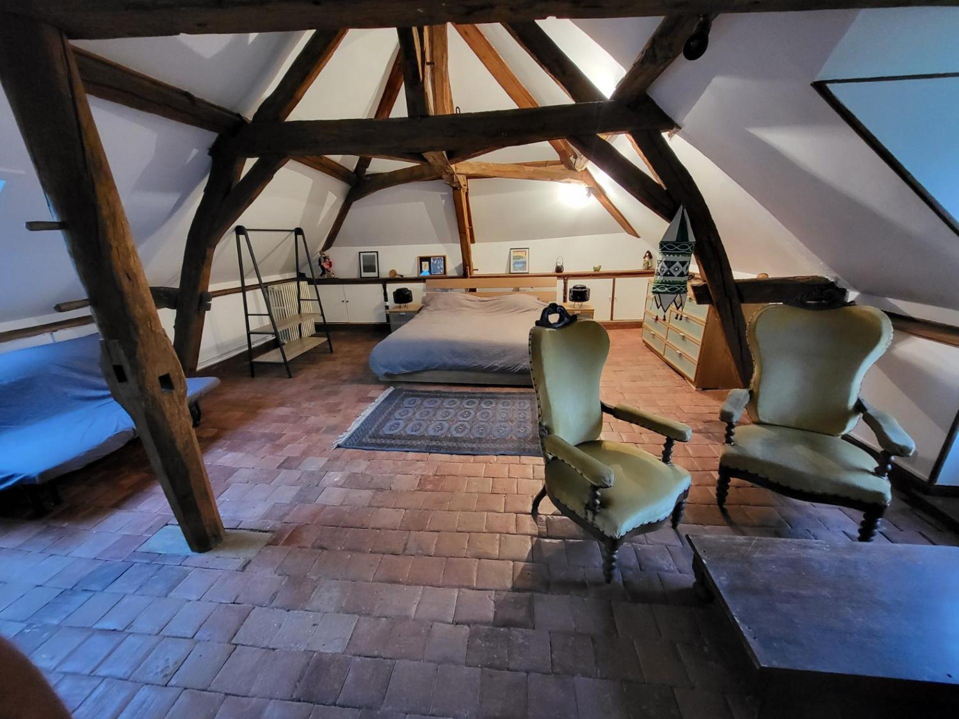 Les Oiseaux De Passage Bed & Breakfast Escolives-Sainte-Camille Bagian luar foto