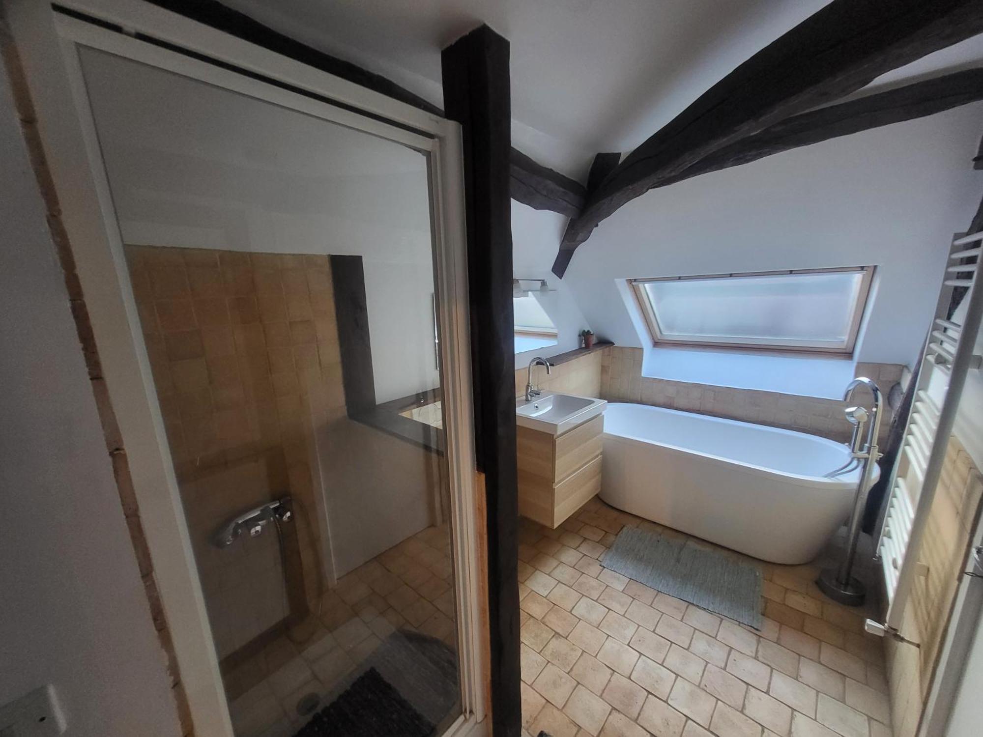 Les Oiseaux De Passage Bed & Breakfast Escolives-Sainte-Camille Bagian luar foto